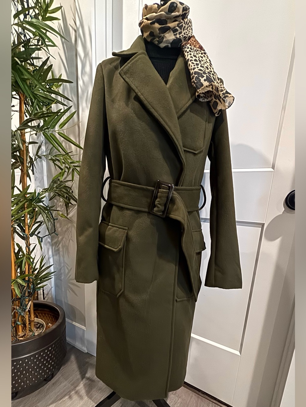 BRAND NEW Olive Amore Belted Long Trench Coat - Women's  SZ S - Picture 9 of 11